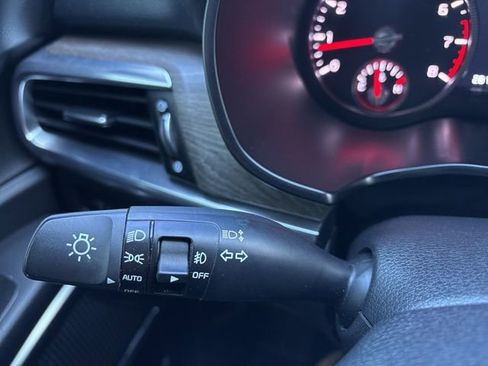 Certified 2022 Kia Telluride SX w/ SX Prestige Package image 23