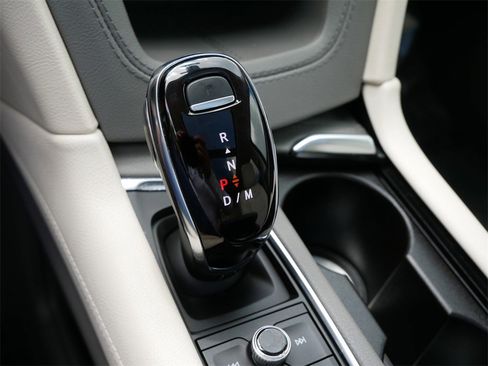 Used 2023 Cadillac XT6 Premium Luxury image 20