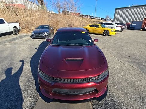 Used 2019 Dodge Charger GT image 13