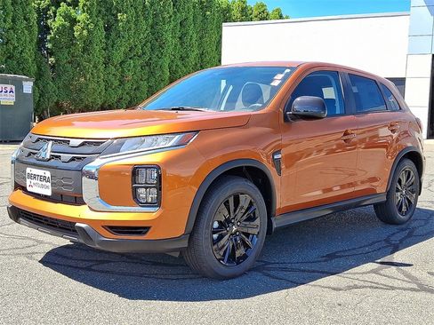 New 2025 Mitsubishi Outlander Sport LE image 2