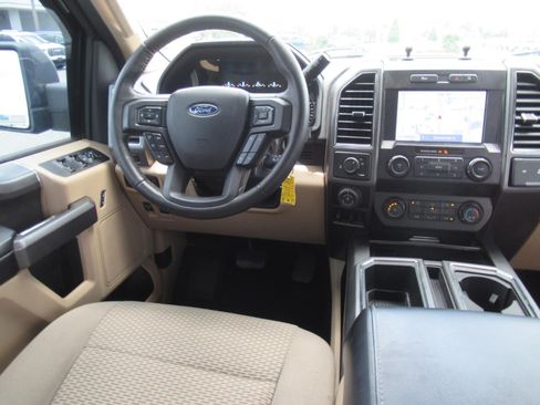 Used 2020 Ford F150 XLT w/ Equipment Group 302A Luxury RWD image 13