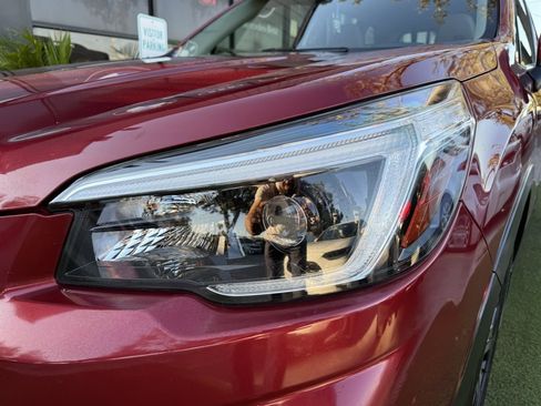 Used 2021 Subaru Forester Limited w/ Popular Package #3 image 10