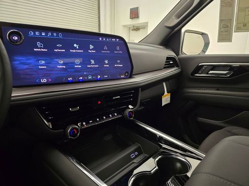 New 2026 Chevrolet Tahoe LS RWD image 22