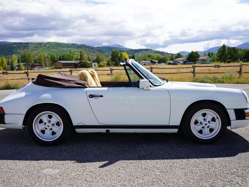 Used 1987 Porsche 911 Carrera image 7