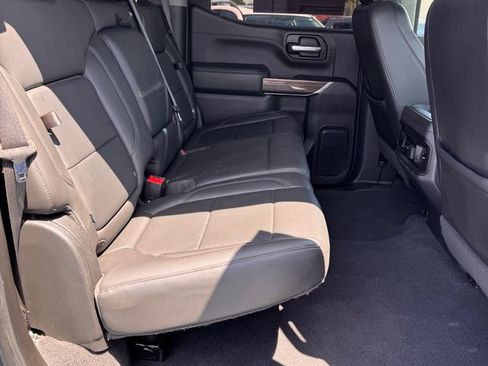 Used 2020 Chevrolet Silverado 1500 LT Trail Boss AWD/4WD image 16
