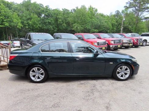 Used 2010 BMW 528i Sedan RWD image 6
