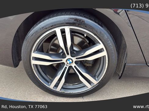 Used 2016 BMW 750i xDrive image 12