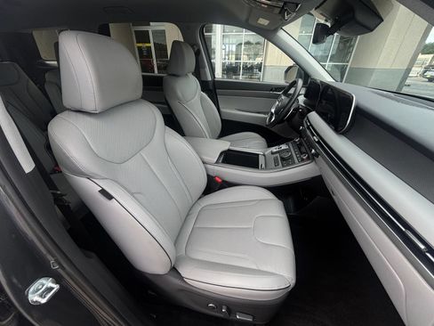 Used 2025 Hyundai Palisade SEL AWD/4WD image 40