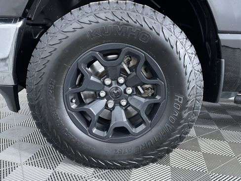 Used 2020 RAM 1500 Big Horn image 28