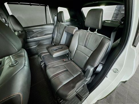 Used 2023 Honda Passport TrailSport image 26