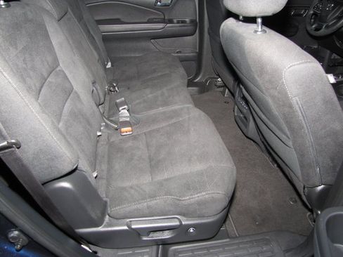 Used 2022 Honda Pilot Sport image 17