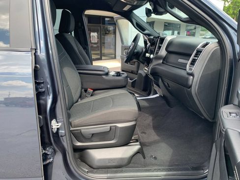 Used 2025 RAM 2500 Big Horn AWD/4WD image 15