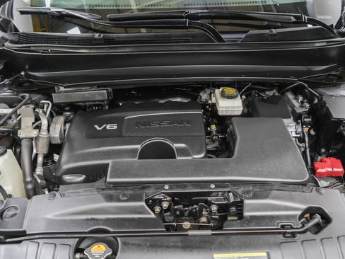 Used 2018 Nissan Pathfinder SL w/ SL Premium Package AWD/4WD image 29