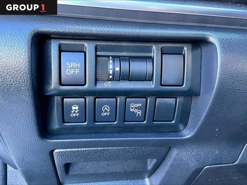 Used 2023 Subaru Crosstrek 2.5i Limited w/ Moonroof Package image 34