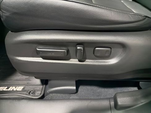 Used 2022 Honda Ridgeline RTL-E image 12