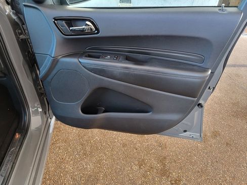 Used 2022 Dodge Durango GT image 13
