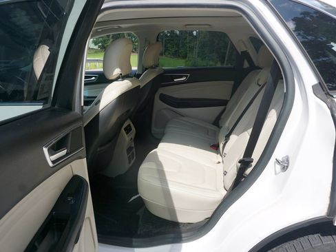 Used 2015 Ford Edge Titanium w/ Equipment Group 301A FWD image 14