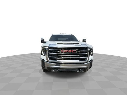 Certified 2026 GMC Sierra 2500 SLT w/ SLT Convenience Package AWD/4WD image 3