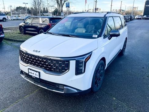 New 2026 Kia Carnival SX w/ SX Dark Edition Package image 11