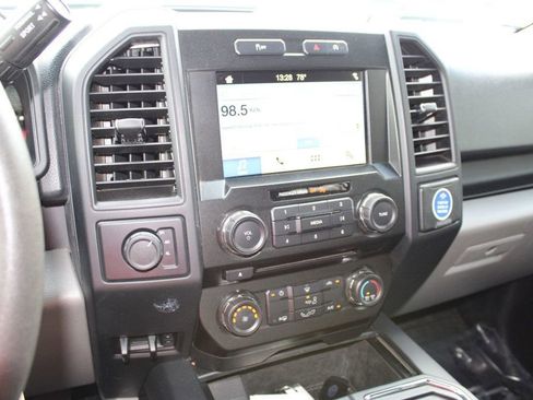 Used 2017 Ford F150 XL w/ Equipment Group 101A Mid image 16