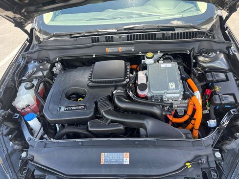 Used 2019 Ford Fusion SE FWD image 38