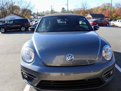 Used 2015 Volkswagen Beetle R-Line image 2