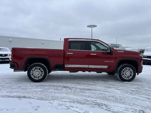 Certified 2021 Chevrolet Silverado 3500 High Country w/ Z71 Off-Road Package image 8