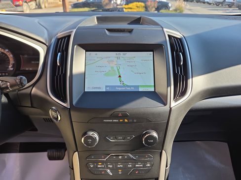 Used 2020 Ford Edge SEL w/ Convenience Package image 25
