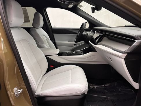 New 2026 Jeep Cherokee Laredo AWD/4WD image 16