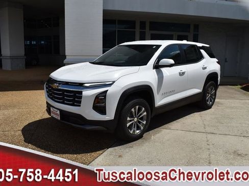 New 2026 Chevrolet Equinox LT w/ Convenience Package II FWD image 5