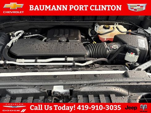 Used 2021 Chevrolet Silverado 1500 LT AWD/4WD image 22