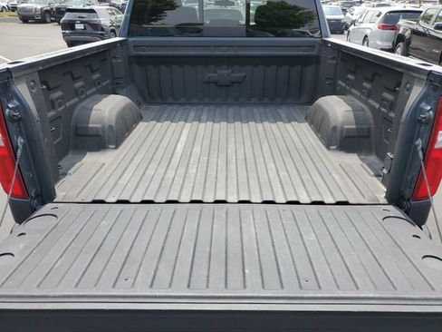 Used 2021 Chevrolet Silverado 1500 LT Trail Boss w/ Convenience Package II AWD/4WD image 10