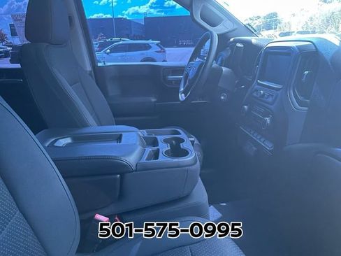 Used 2020 Chevrolet Silverado 1500 Custom w/ Custom Value Package RWD image 11