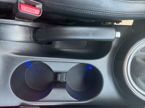 Used 2015 Kia Soul ! w/ Sun & Sound Package FWD image 21