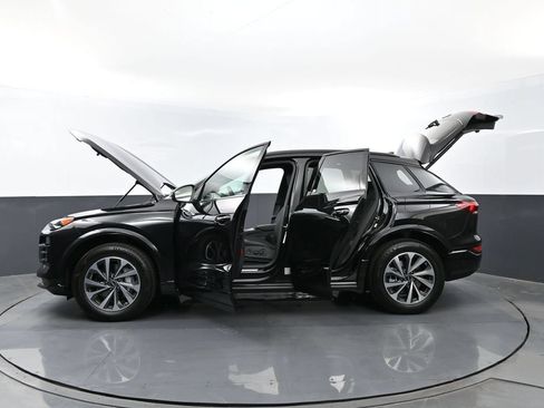 New 2027 Audi Q6 e-tron Premium AWD/4WD image 32