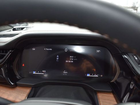 New 2026 Jeep Grand Cherokee L Summit AWD/4WD image 17