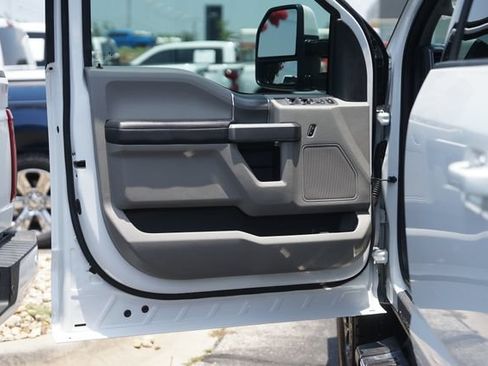 Used 2020 Ford F250 XLT w/ XLT Premium Package AWD/4WD image 30
