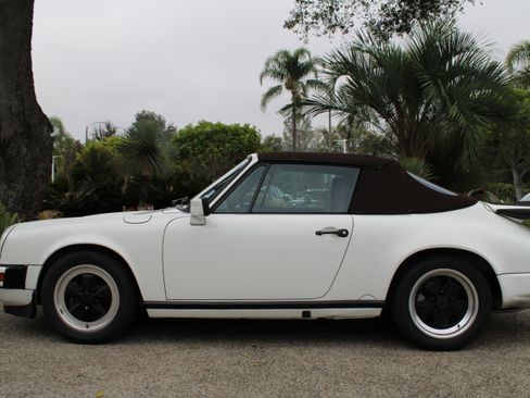 Used 1987 Porsche 911 Carrera image 43
