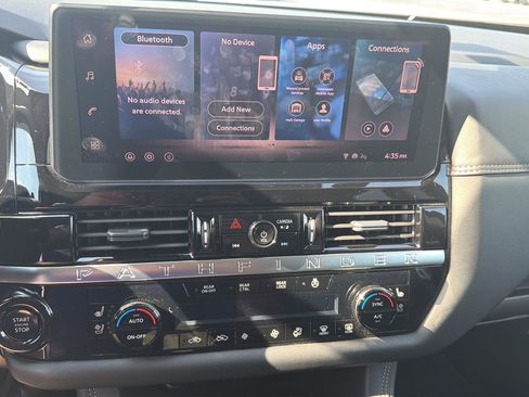 Used 2026 Nissan Pathfinder Platinum w/ Cargo Package AWD/4WD image 2
