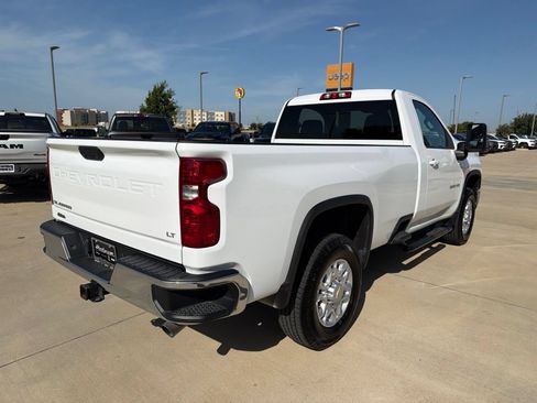 Used 2025 Chevrolet Silverado 2500 LT AWD/4WD image 5