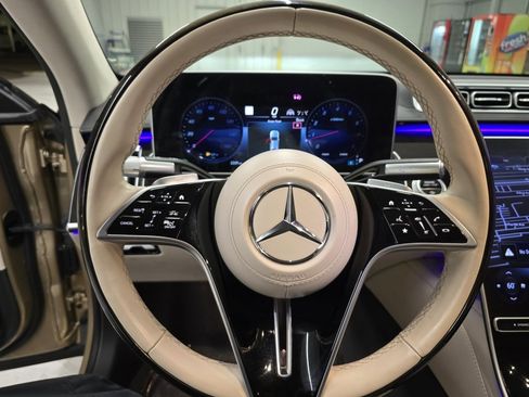 Used 2023 Mercedes-Benz S 580 S 580 image 19