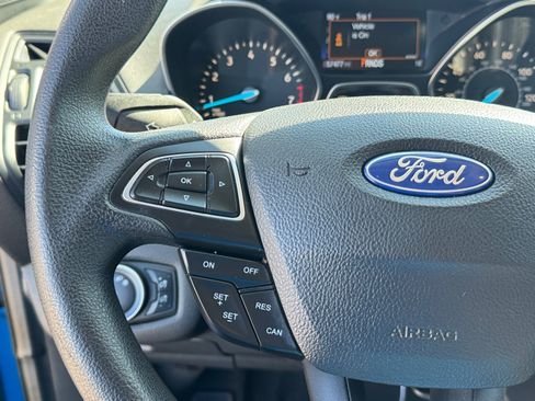 Used 2019 Ford Escape S FWD image 21