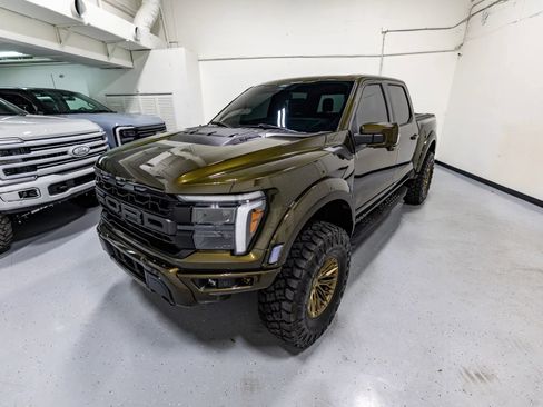 Used 2025 Ford F150 Raptor AWD/4WD image 4
