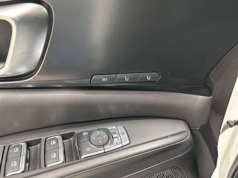 New 2026 Kia Carnival SX image 13