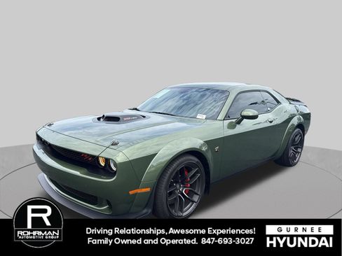 Used 2022 Dodge Challenger R/T Scat Pack RWD image 5