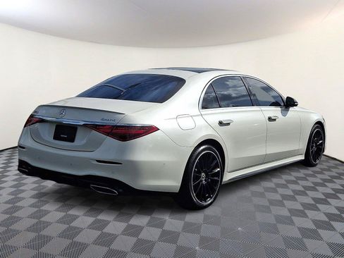 Used 2022 Mercedes-Benz S 580 4MATIC Sedan image 6