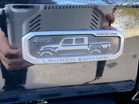 Used 2020 Jeep Gladiator Rubicon image 9