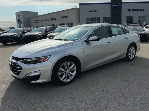 Used 2020 Chevrolet Malibu LT image 4