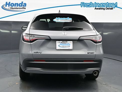 Certified 2026 Honda HR-V Sport image 8