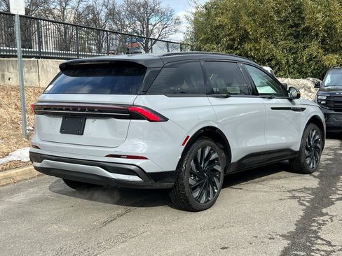 New 2026 Lincoln Nautilus Reserve w/ Jet Appearance Package image 4